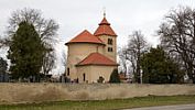 Tichým údolím k nejstaršímu stavení v Česku