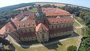 Letecké záběry skvostného kláštera Kladruby