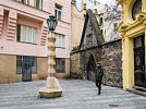 Unikátní kubistická lampa na Jungmannově náměstí v Praze