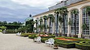 Květnou zahradu v Kroměříži zkrášlí více než stoleté kamélie
